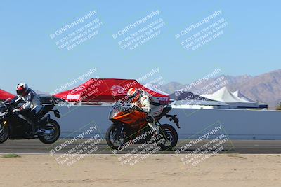 media/Nov-06-2023-Moto Forza (Mon) [[ce023d0744]]/4-Beginner Group/Session 4 (Finish Line Checker)/